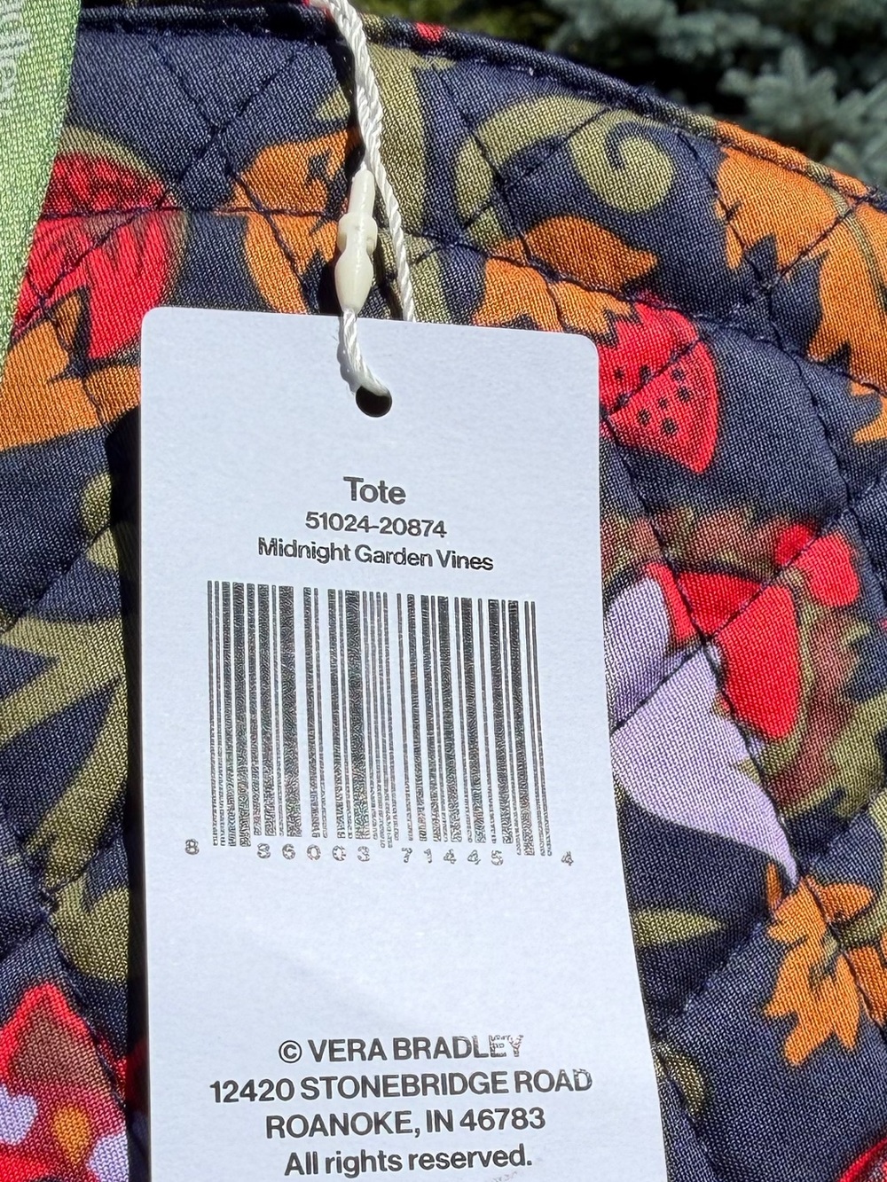 🍂 🍓🌼Vera Bradley Midnight Garden Vines Tote – New With Original Tags - Picture 4 of 6